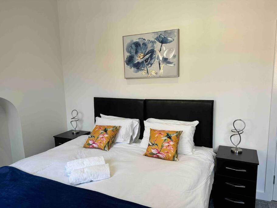 ברמינגהאם Spacious And Elegant Apartment מראה חיצוני תמונה